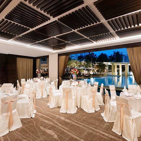 The Robertson House By The Crest Collection Hotel Singapore Exterior photo The ballroom